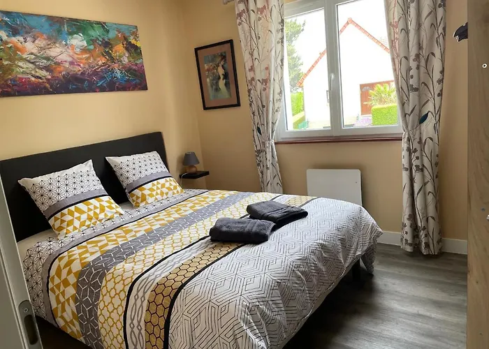 Proche De Dieppe Et Bord De * Petit-Caux