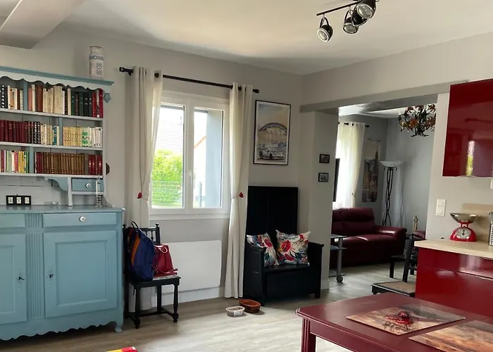 Proche De Dieppe Et Bord De *